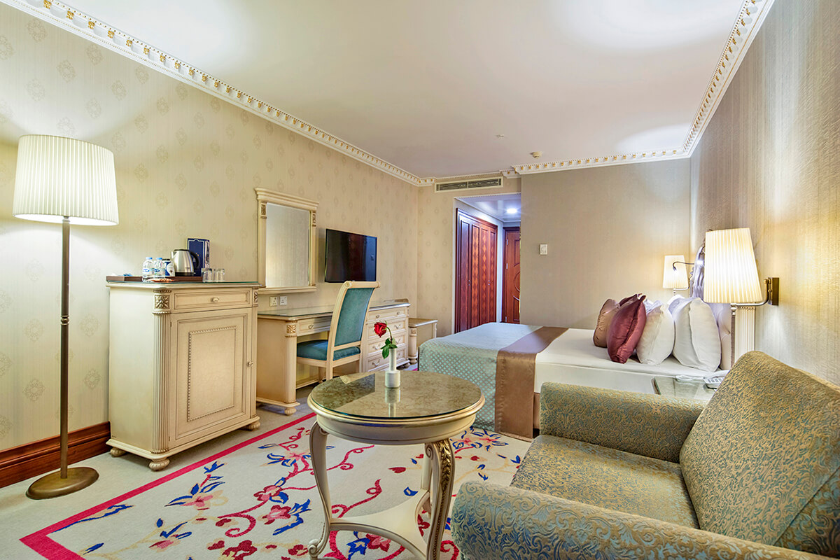 Merit Crystal Cove Hotel
