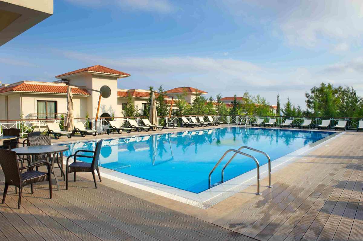 Korineum Golf and Beach Resort