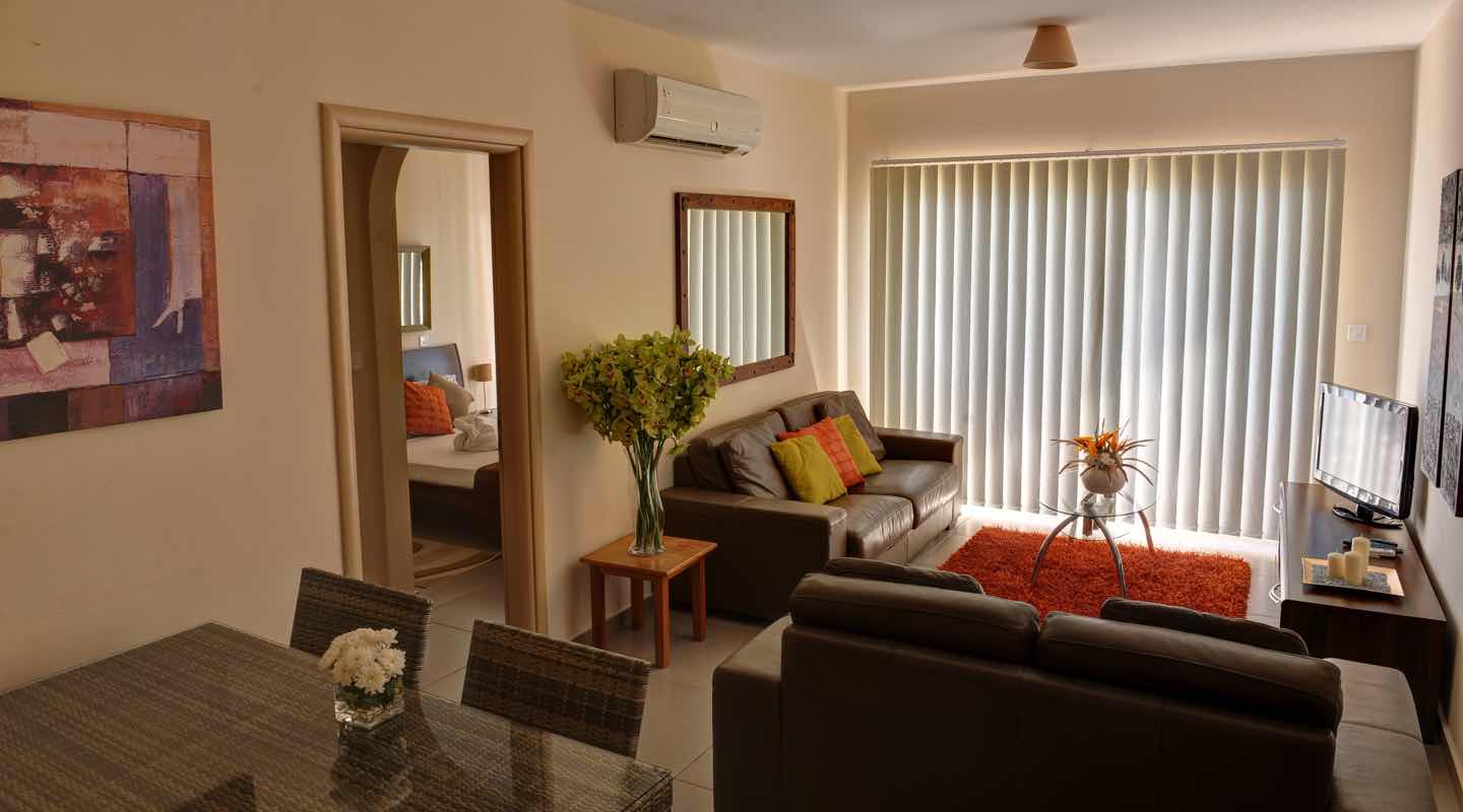 25 aphrodite resort lounge cyprus