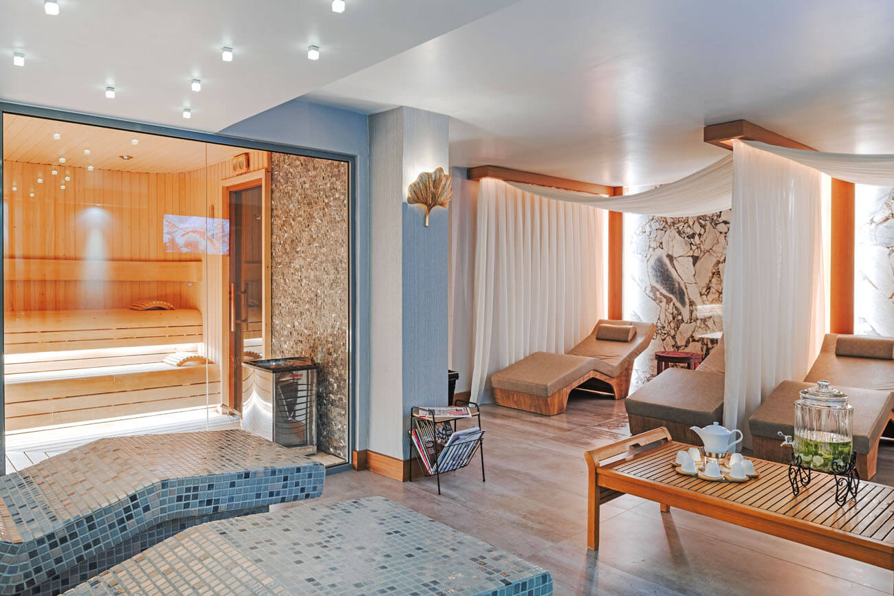 Arkin Colony Hotel