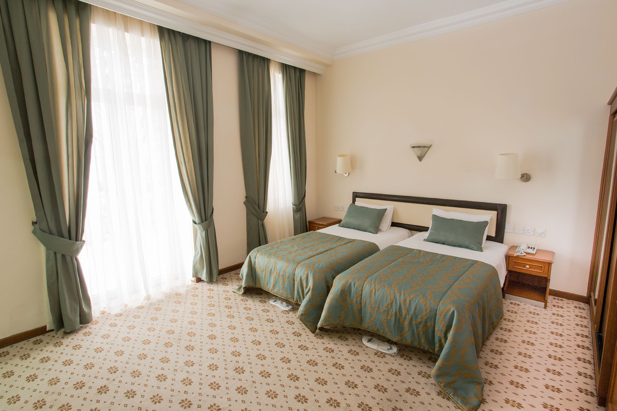 dome hotel room
