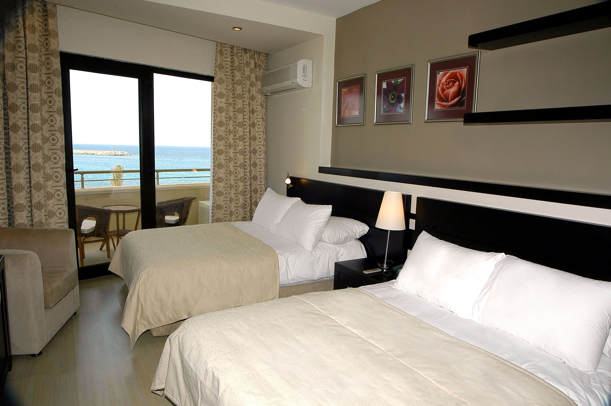 Premium Hotel Room 