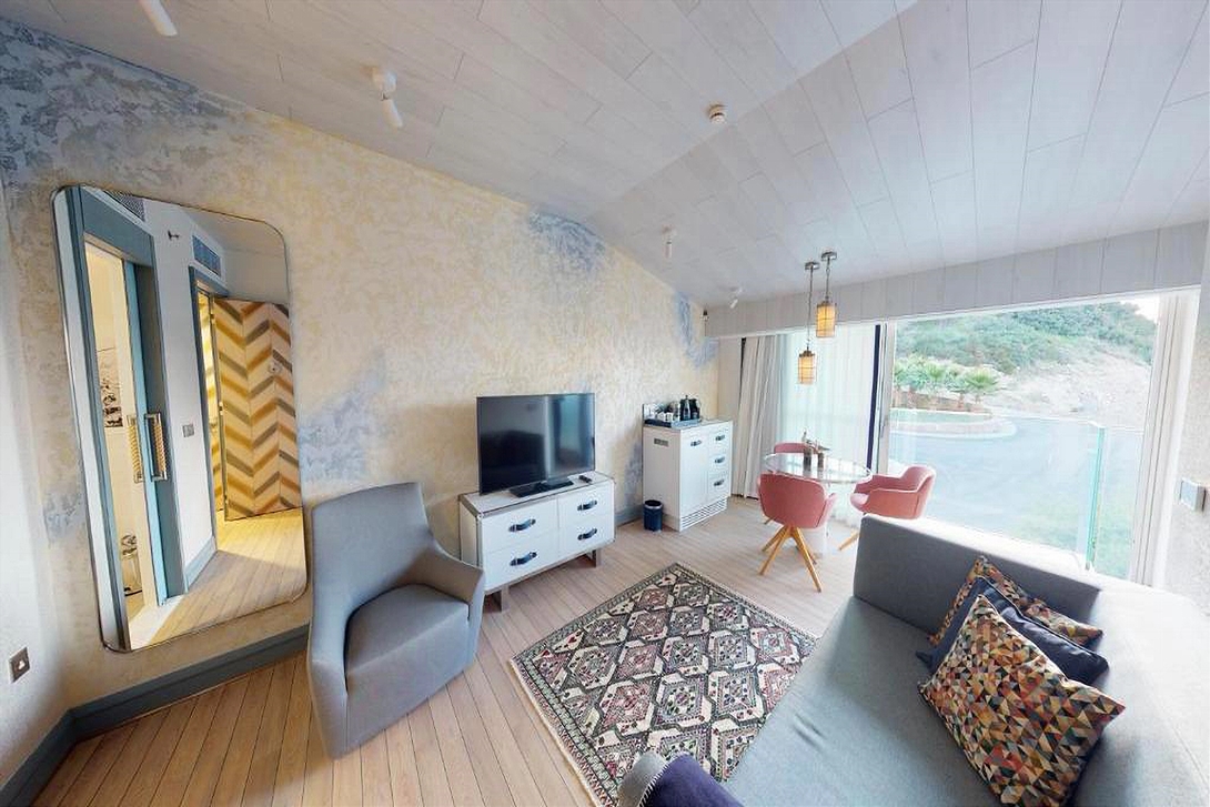 suite lounge sitting karpaz hotel bafra