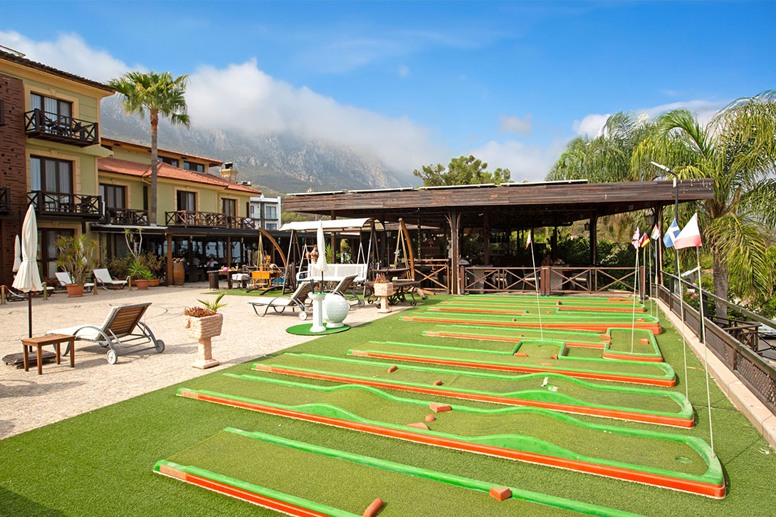 bellaview art mini golf kyrenia