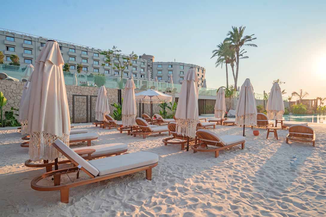 merit park marrita beach sunbeds