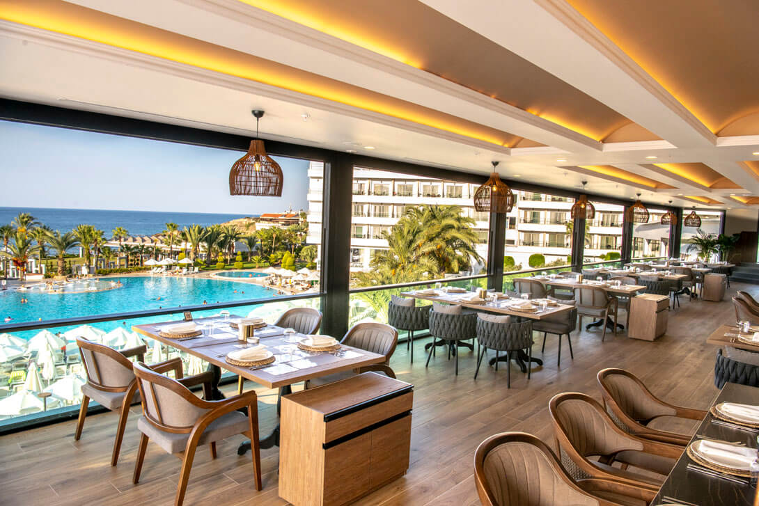 Bars & Restaurants