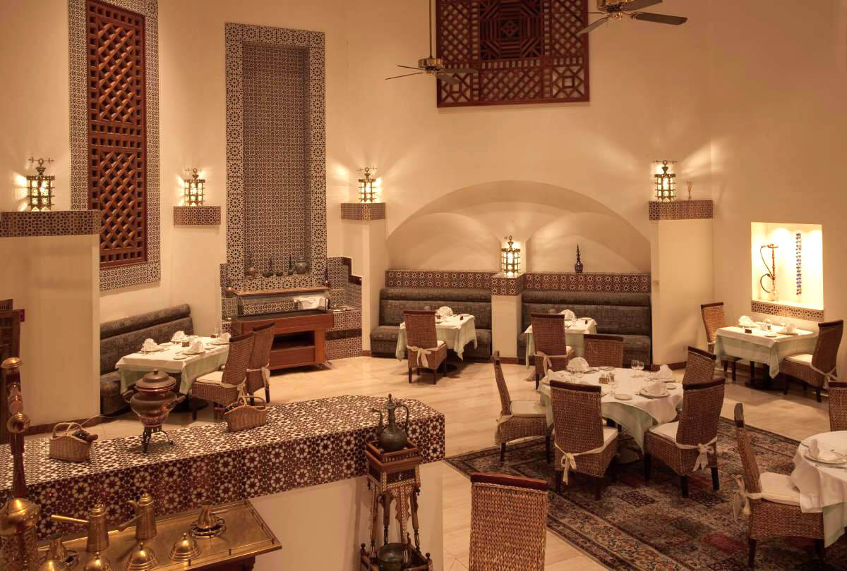 st.raphael hotel phoenician restaurant