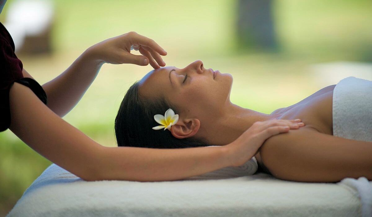 constantinou bros athena spa treatment
