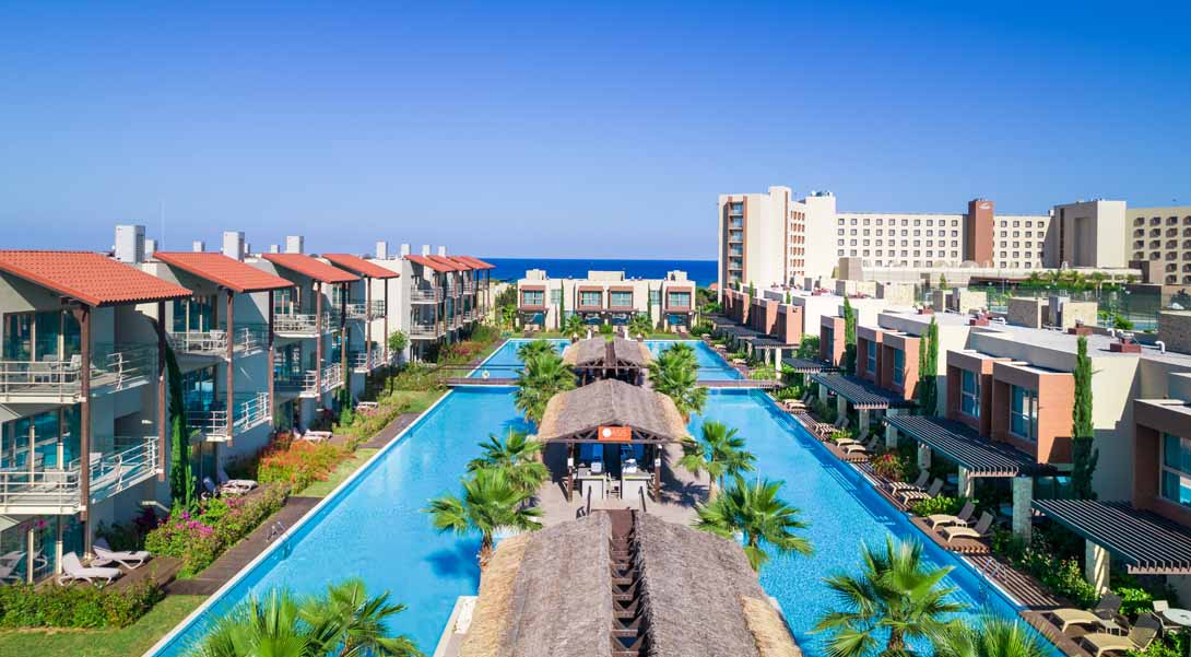 concorde pool view bafra