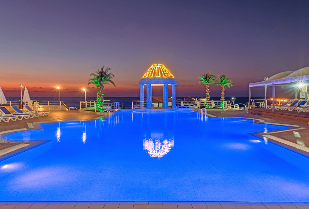 Dome Hotel