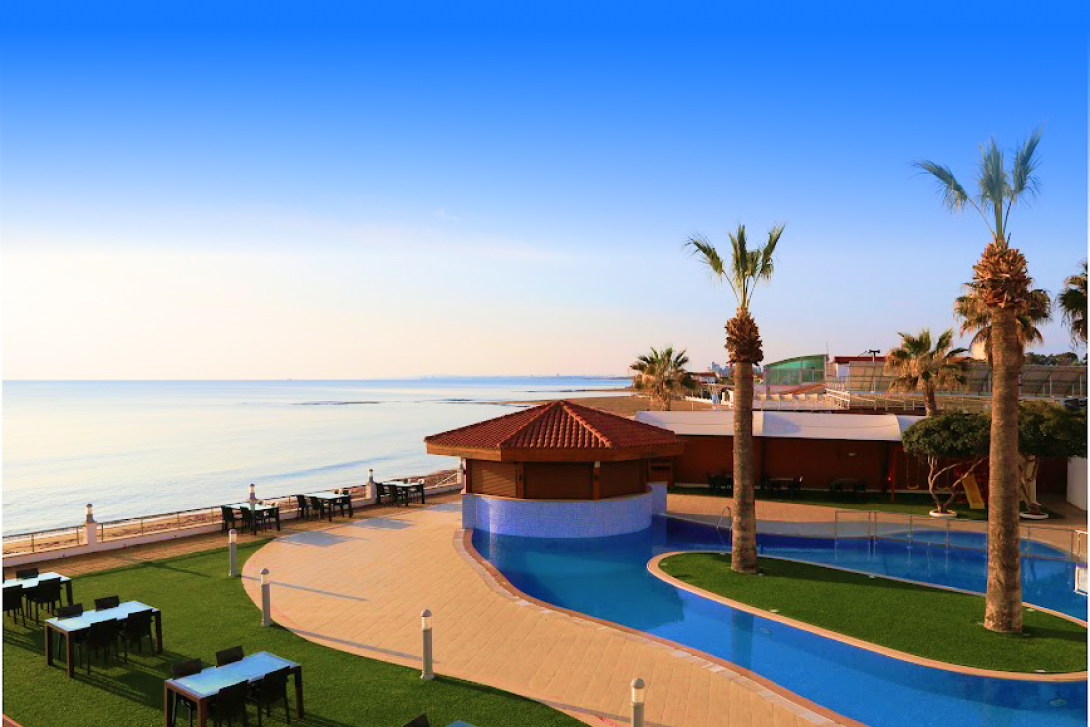 Mimoza Beach Hotel