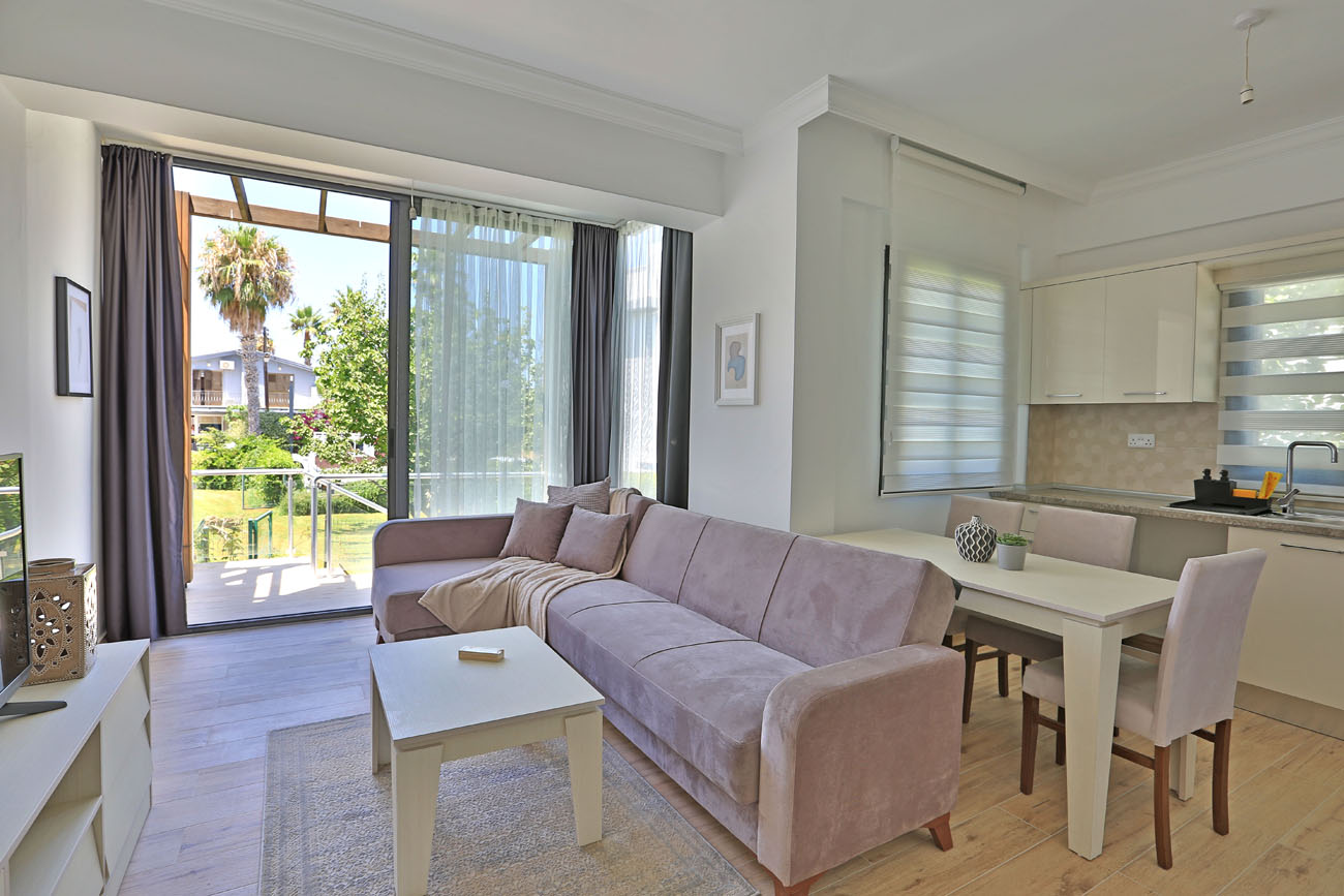 One Bedroom Apartment 