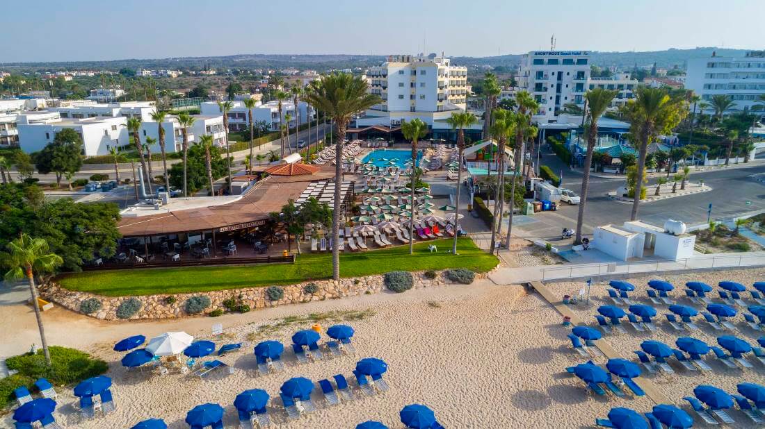 pavlo napa beach and hotel