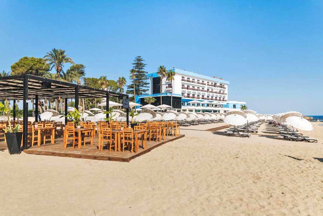 Arkin Palm Beach Hotel