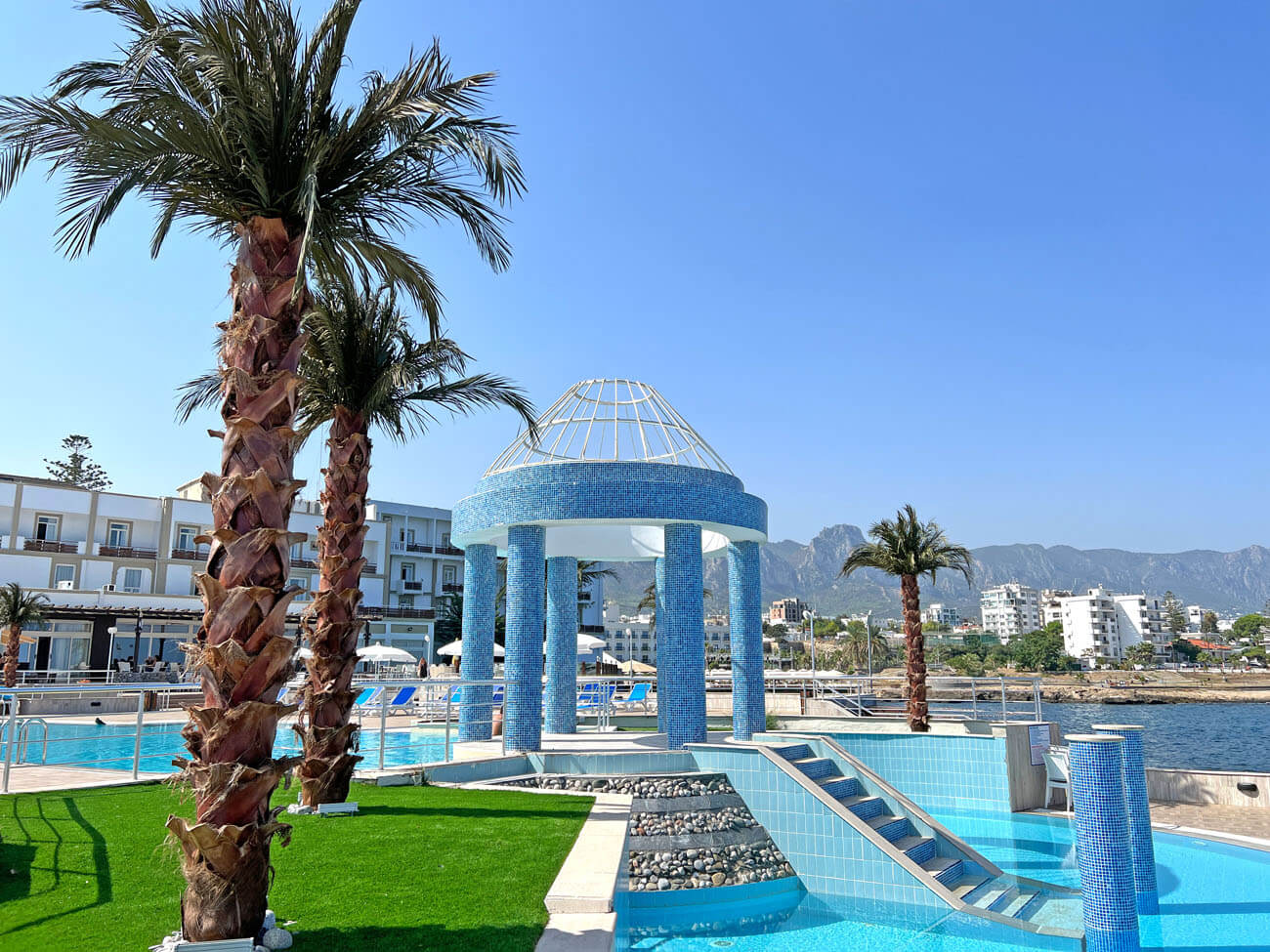 Dome Hotel