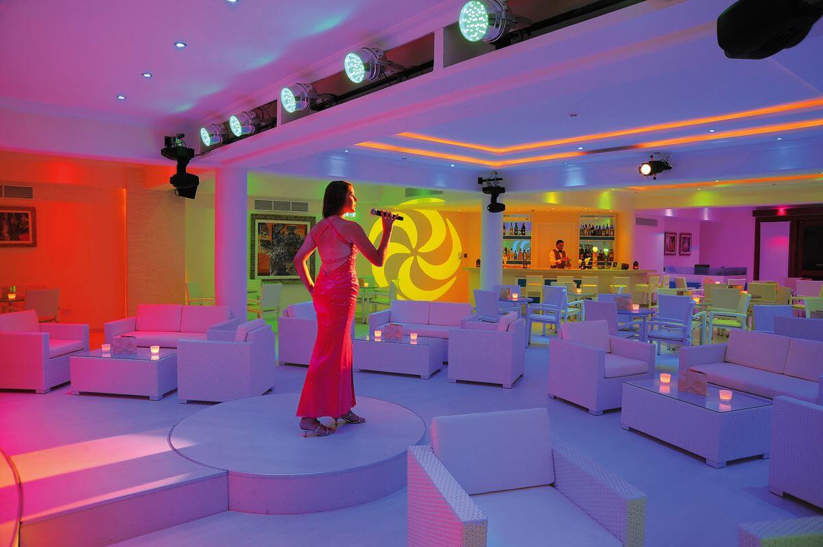elias beach otel havana entertainment