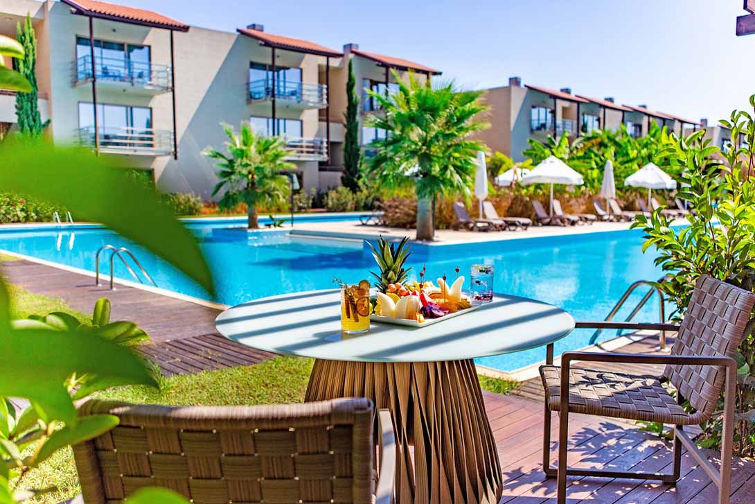 concorde pool view bafra