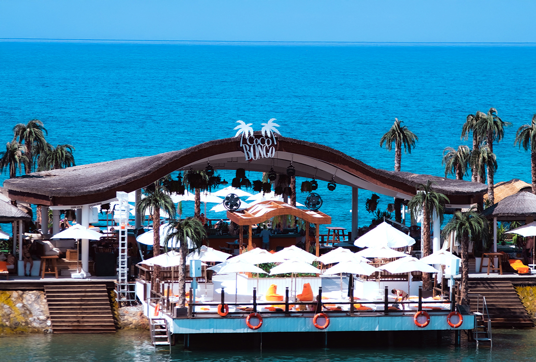 94 cratos hotel club bar kyrenia