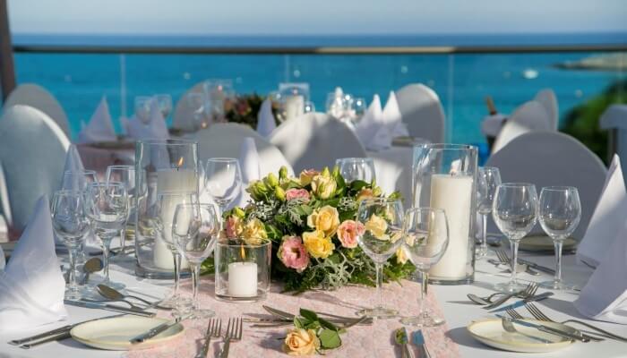 asterias wedding table
