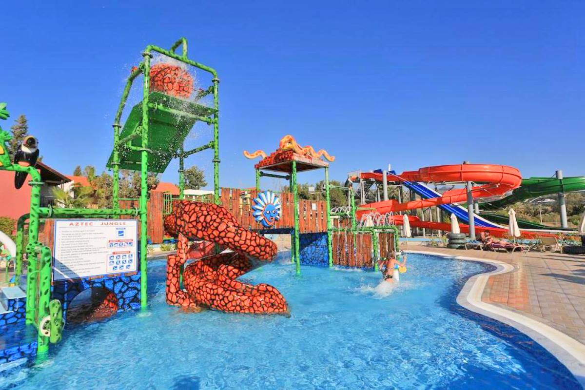 Aqua Sol Holiday Village