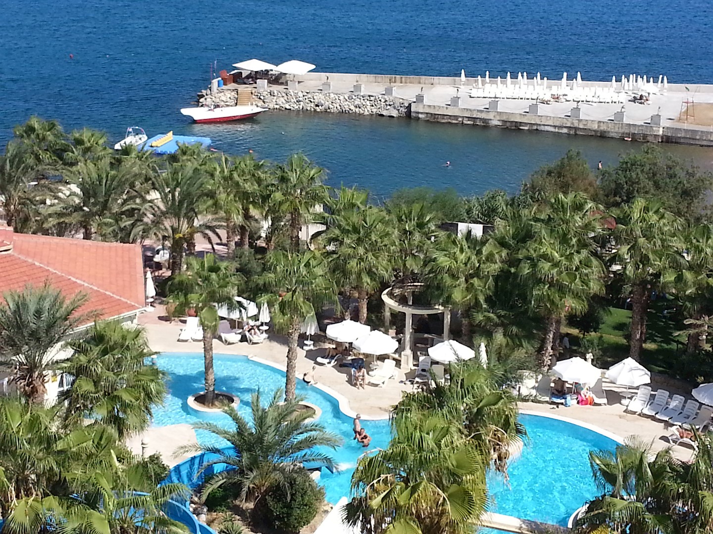 oscar hotel aqua park entertaiment