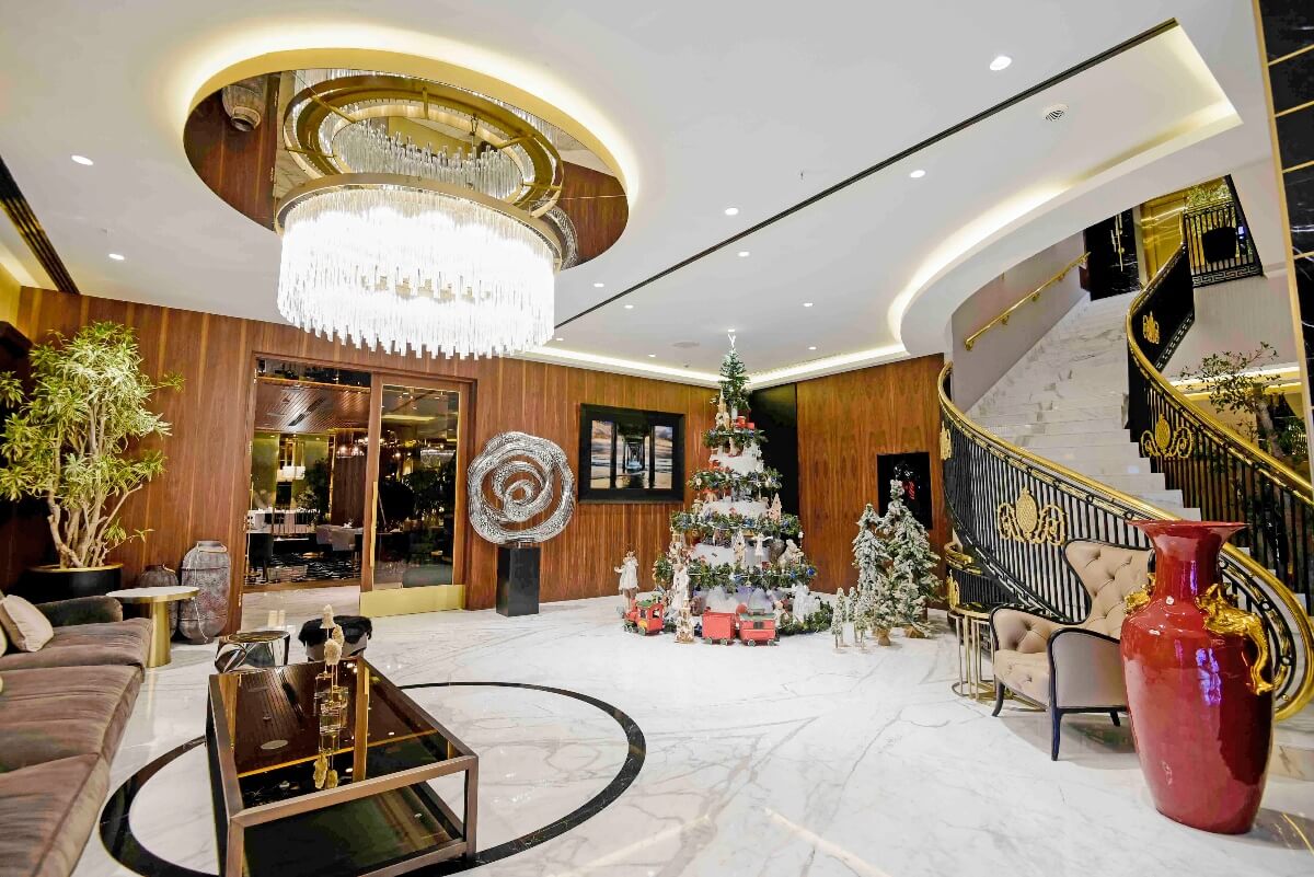 Rocks Hotel