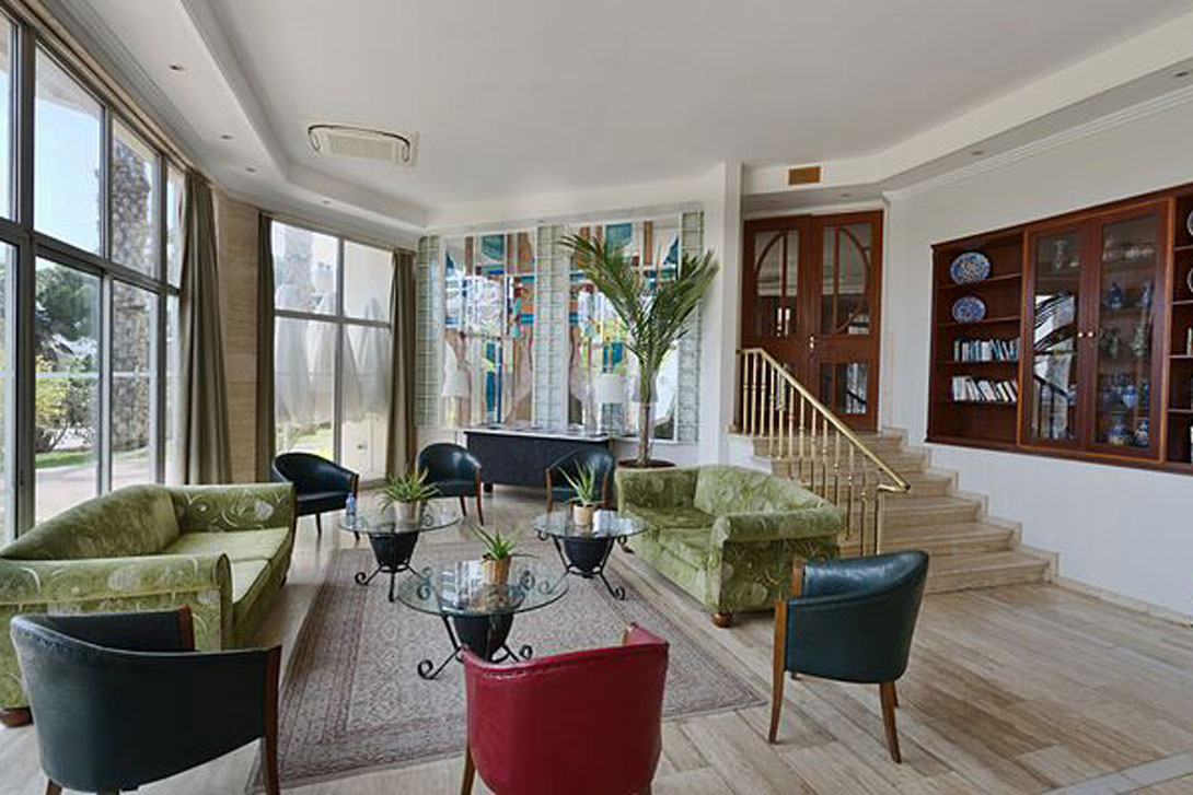 Denizkizi Hotel