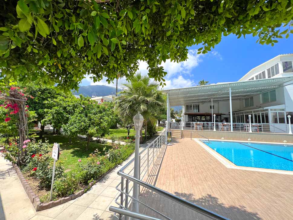 rose gardens pool area kyrenia