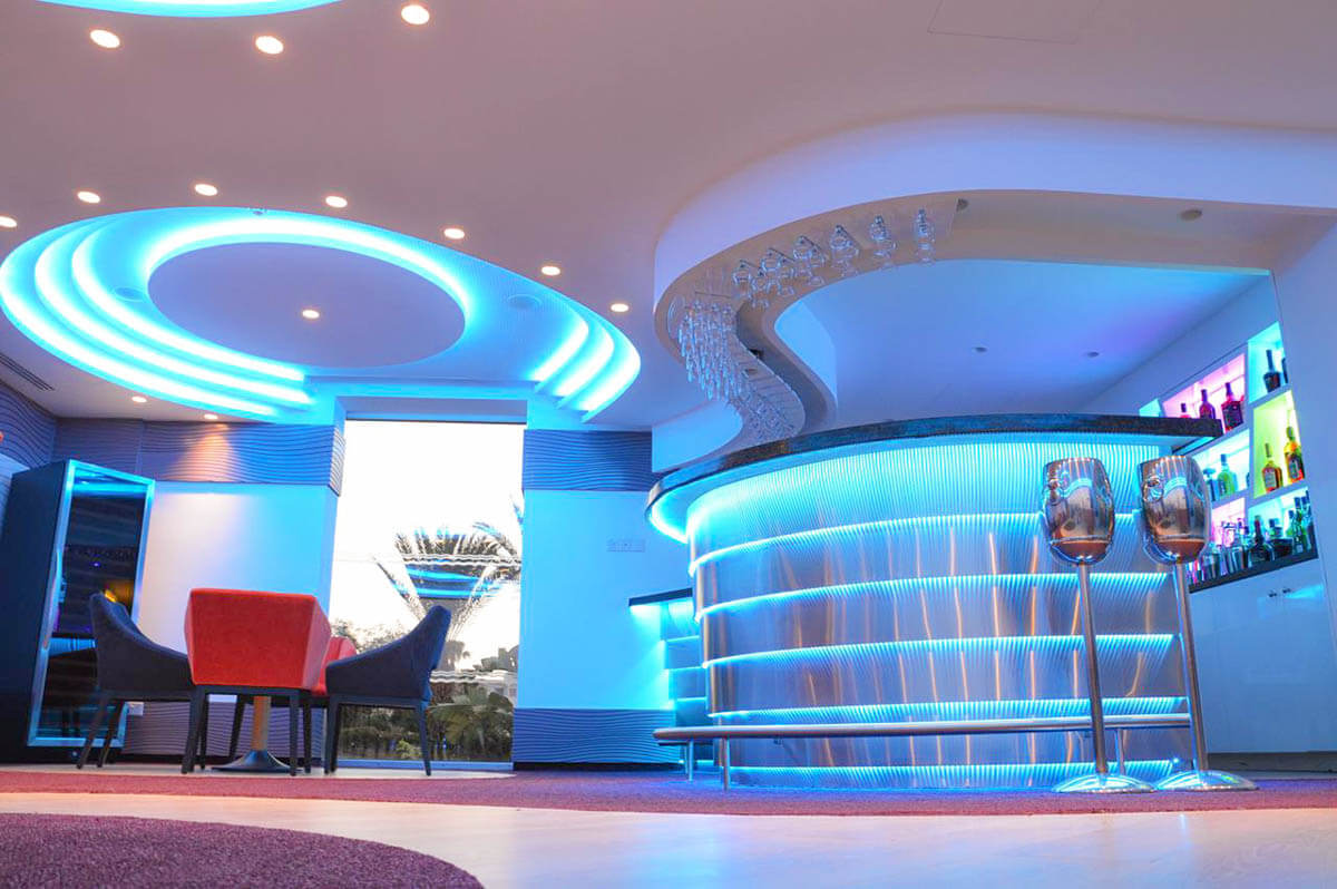 vassos nissi plage hotel bar cyprus 