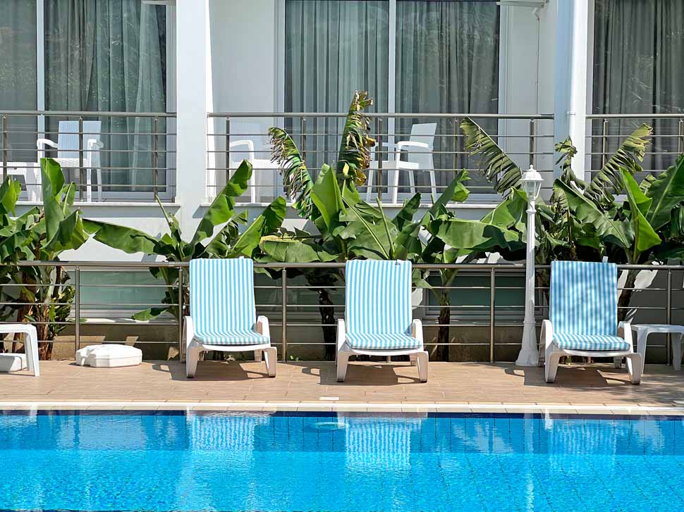 Rose Gardens Holiday Village