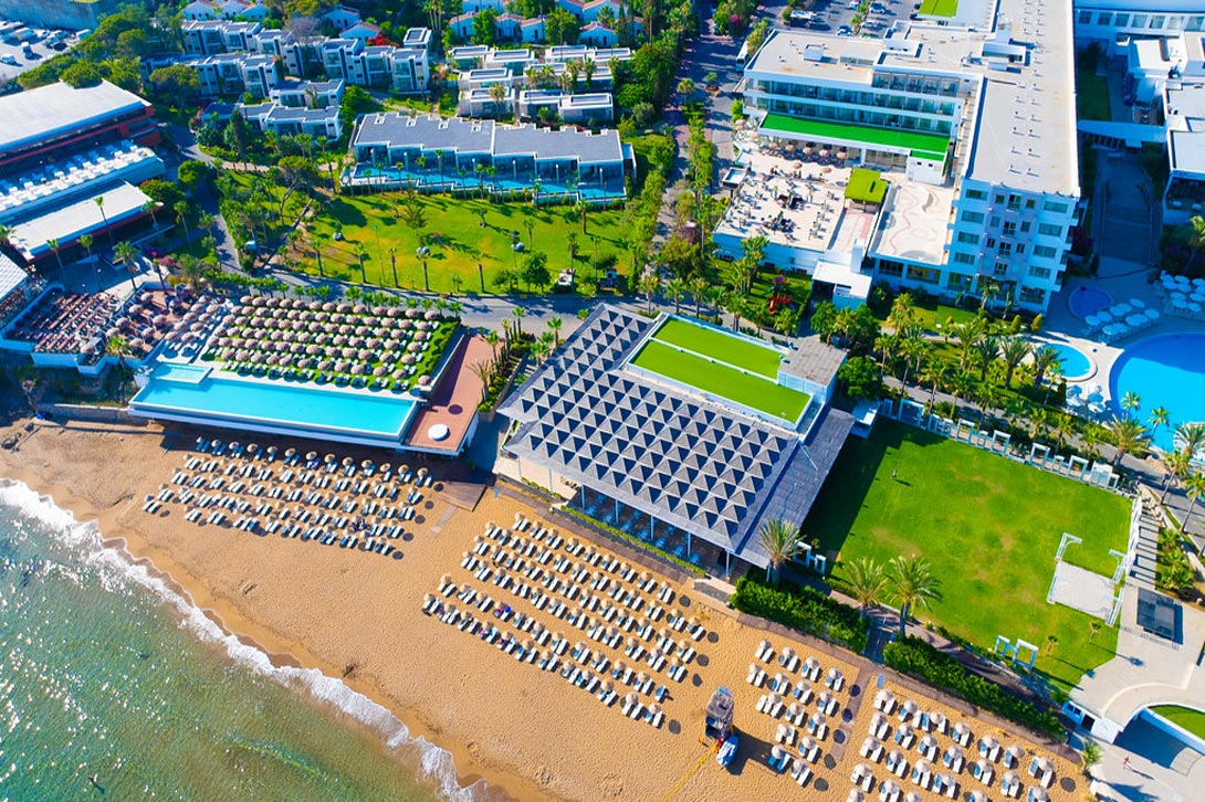 Acapulco Beach and Spa Resort