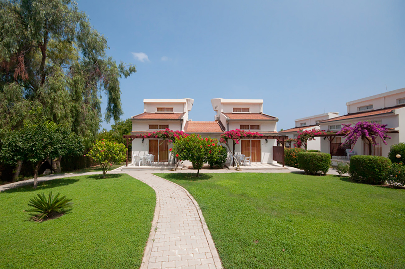 Citrus Tree Gardens Hotel