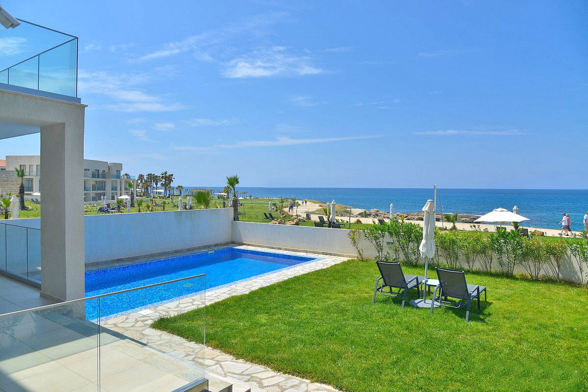 11 amphora hotel pools cyprus