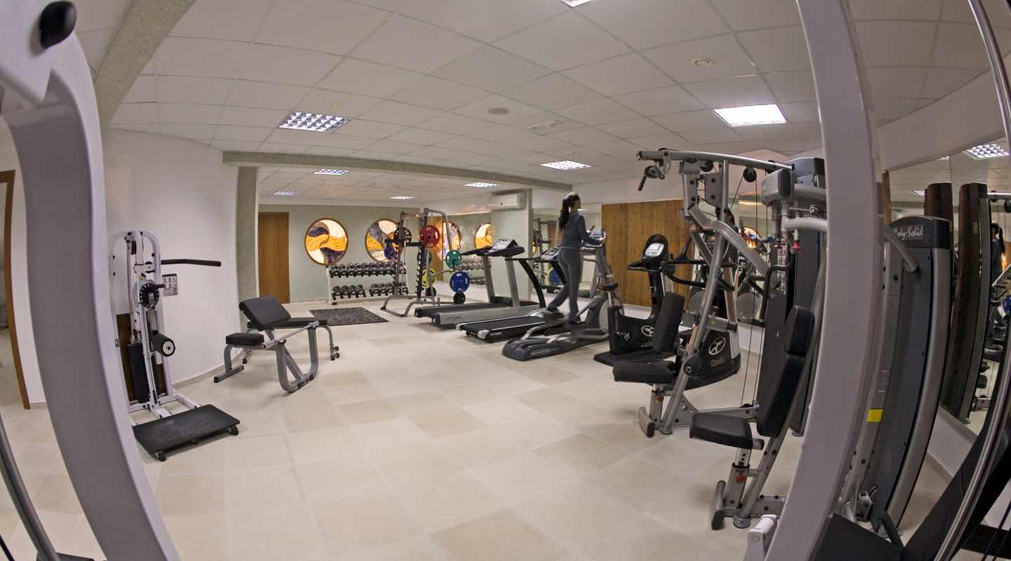 2 aphrodite sands resort gym cyprus