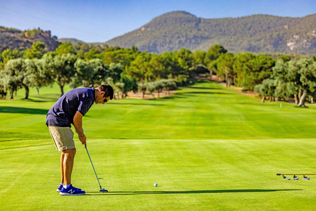 Korineum Golf and Beach Resort