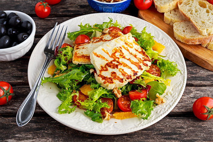 halloumi-salad-from-cyprus