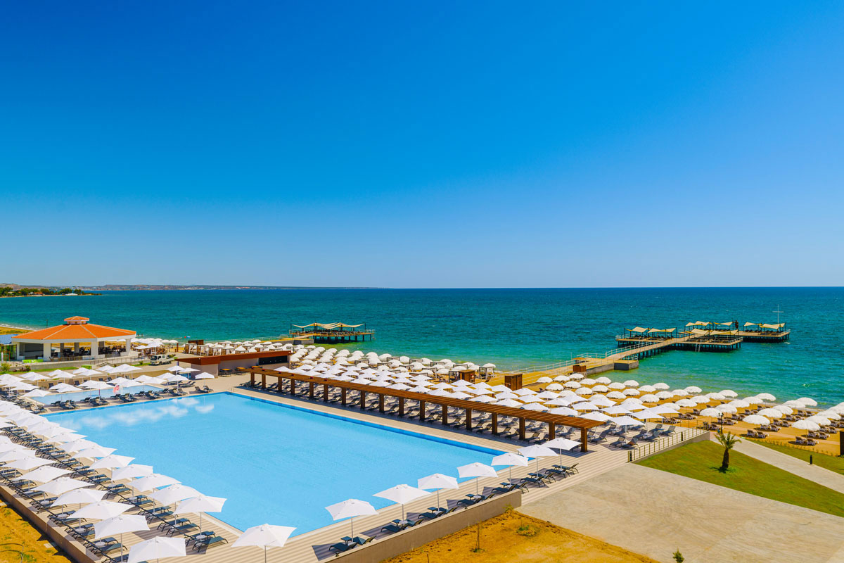 arkin iskele hotel main pool north cyprus