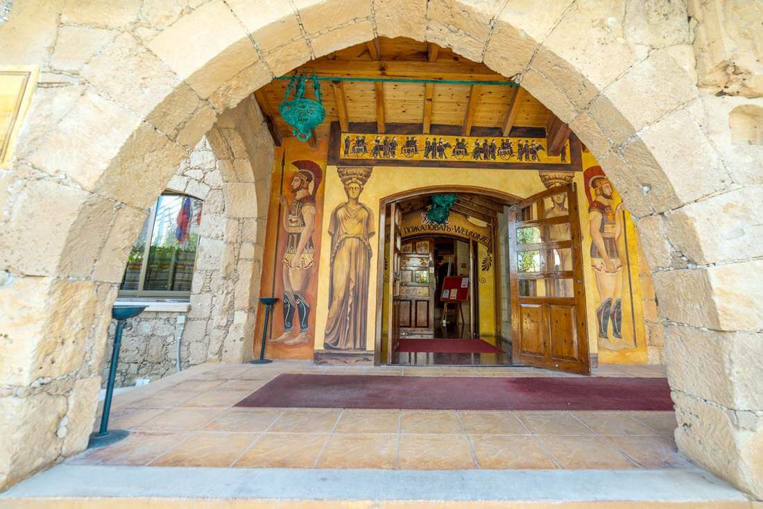roman hotel entrance