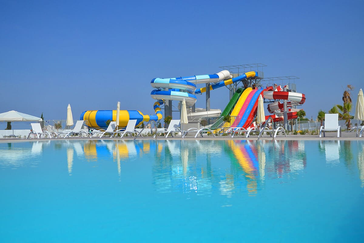 65 king pool and waterpark