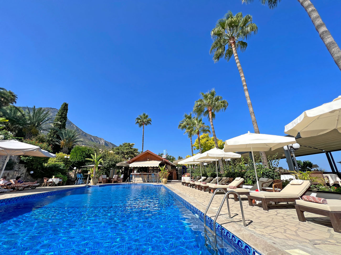 Bellapais Gardens Hotel