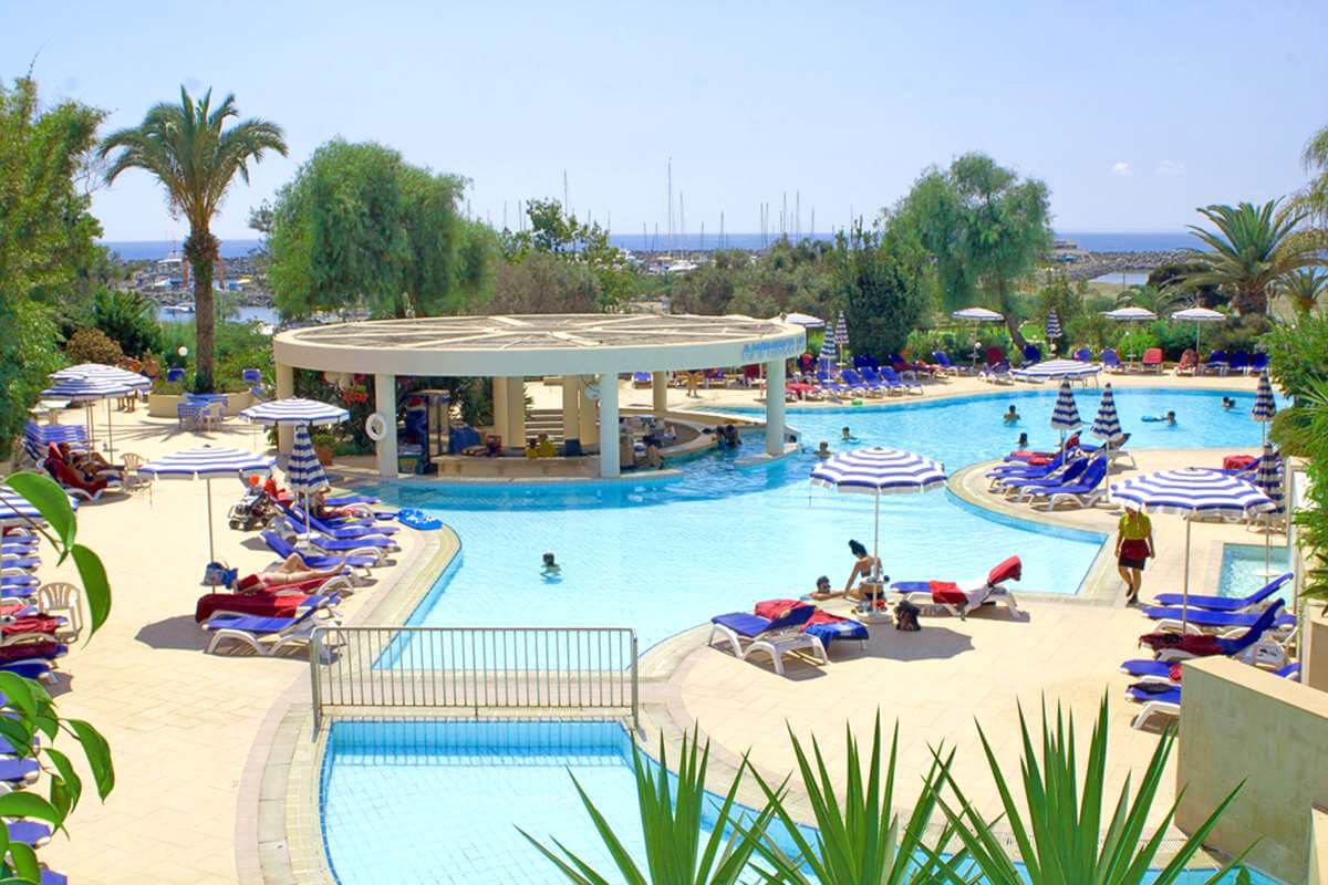 st.raphael hotel pool view