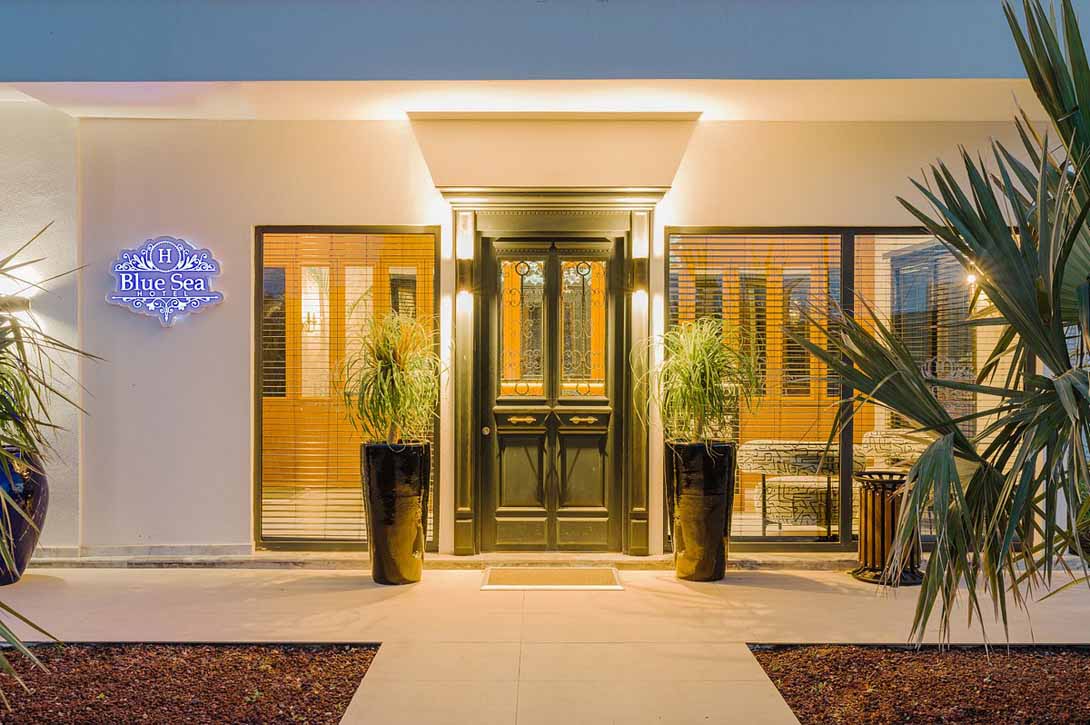 6 blue sea hotel front maindoor nightview karpaz