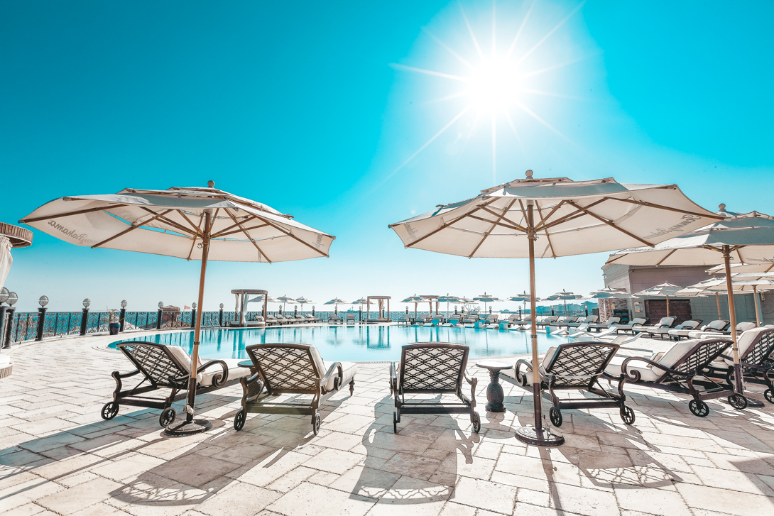 7 les ambassadeurs pool kyrenia