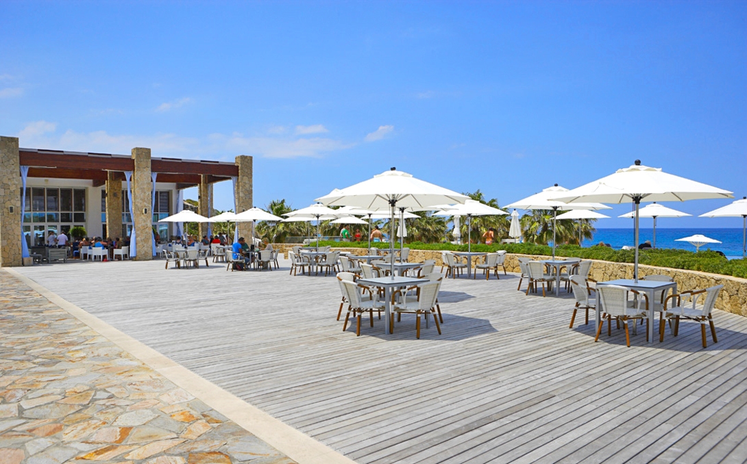 9 karpaz gate marina bar sitting bafra