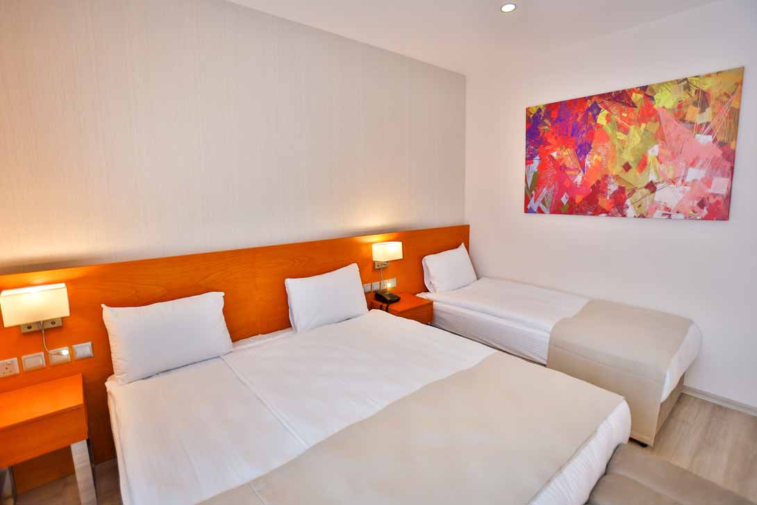 Caddemm Inn Hotel
