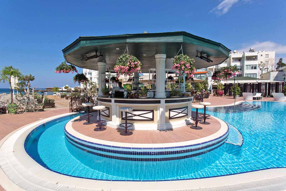 Rocks Hotel