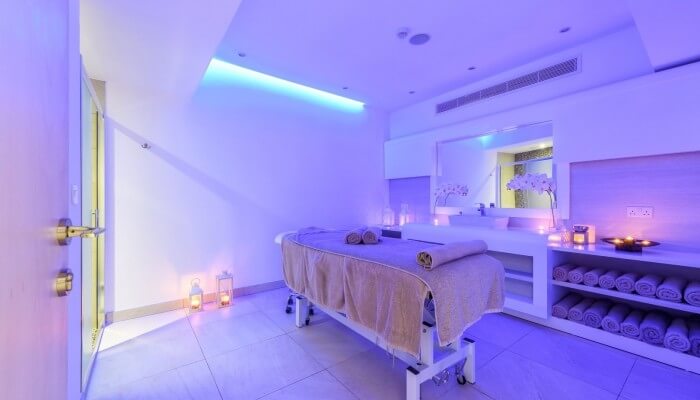 asterias hotel massage room