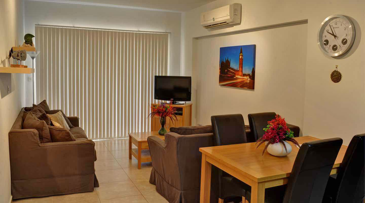 19 aphrodite resort lounge cyprus