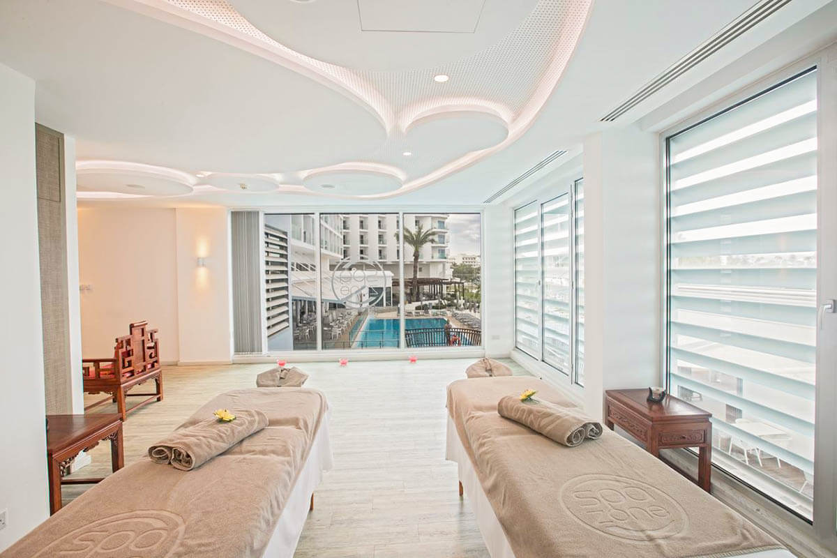 vassos nissi plage hotel spa centre