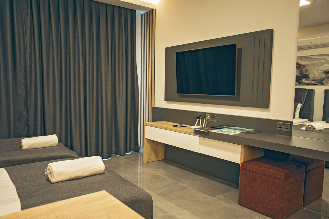 Studio Room 
